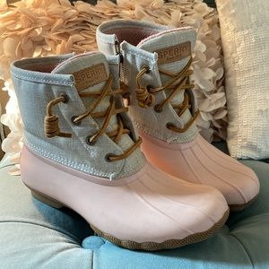 Sperry Saltwater Duck Boots Pink -Size 6
